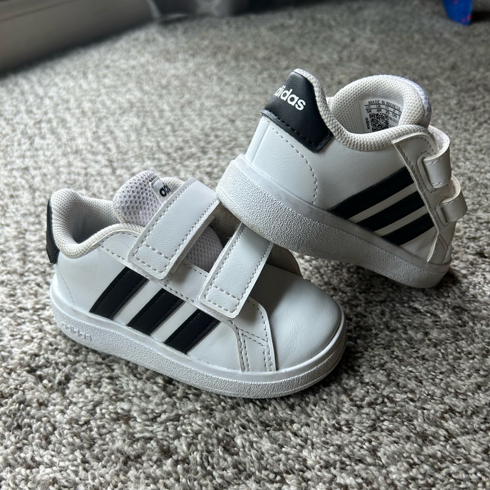 adidas Grand Court 2.0 - toddler/baby - size 5K